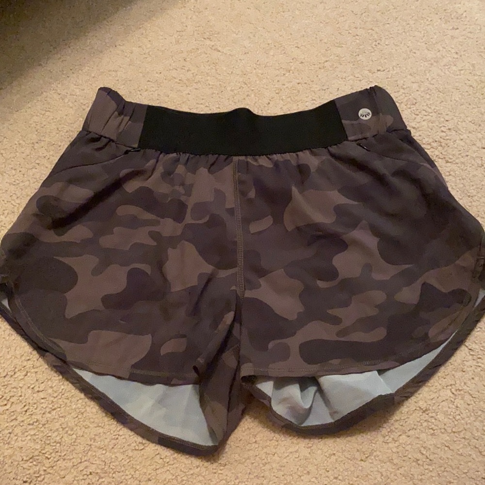 Senita Prize Shorts Camo M